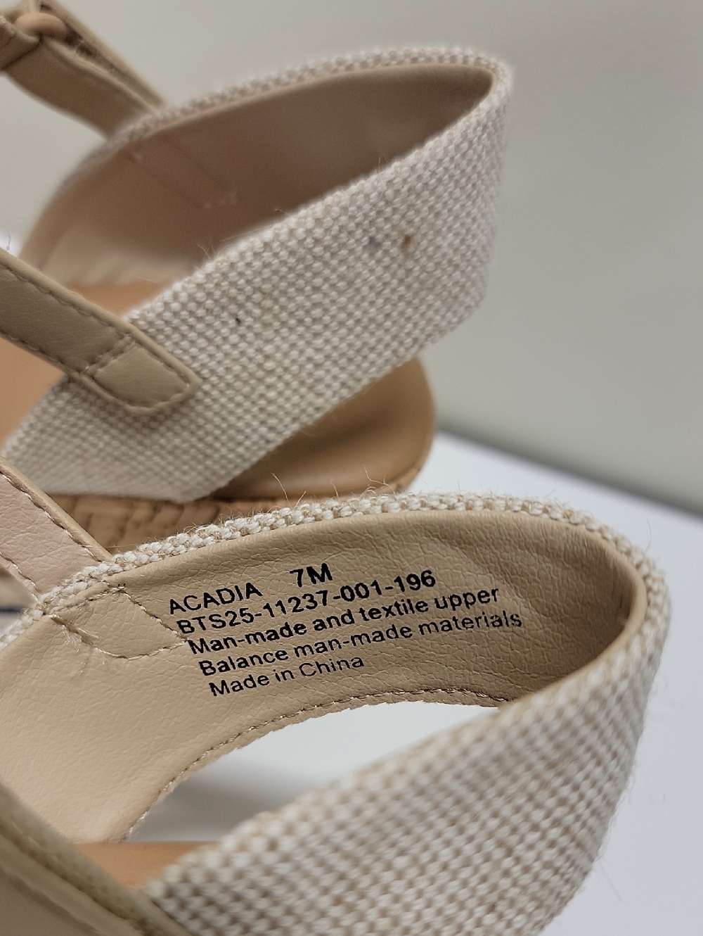 BARETRAPS-NEW IN BOX- Navy Canvas and Beige Cork Wedge Sandals - Picture 5 of 13